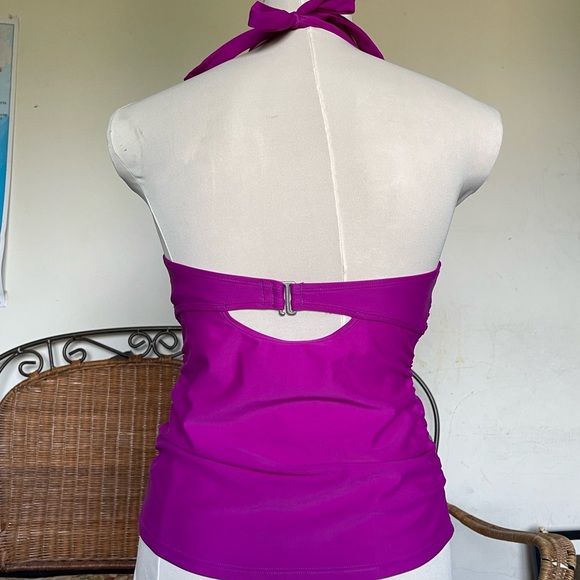 Athleta Bikini top, tankini in fuchsia/neon pink. Size 34 b/c - Picture 2 of 6